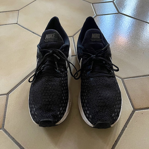 Nike Other - Nike Zoom Pegasus Size 8 Shoes